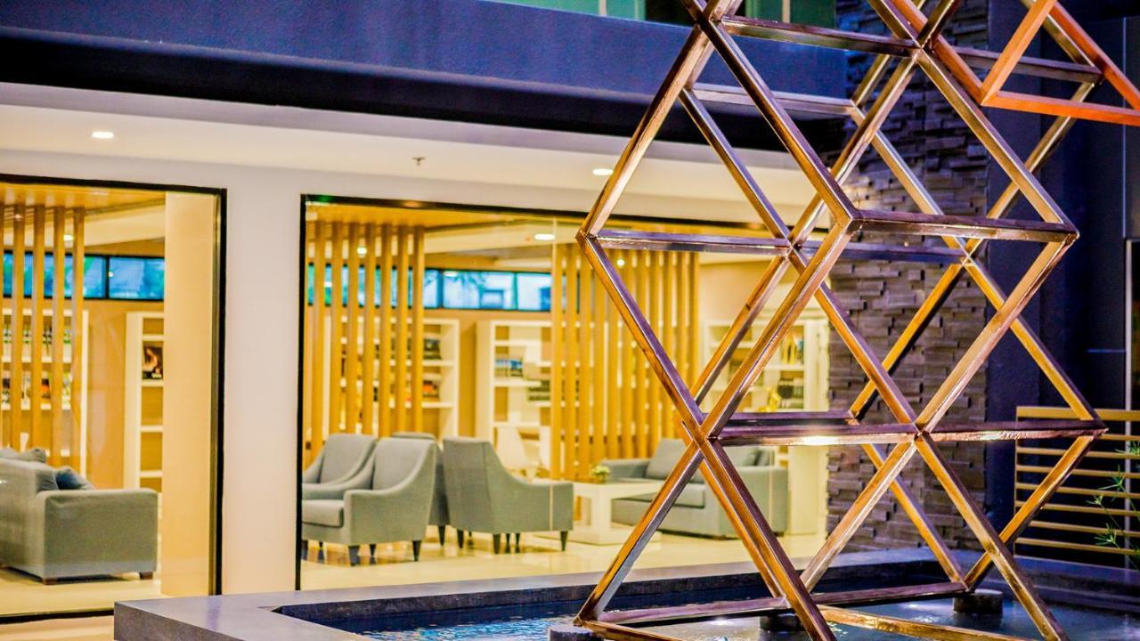 צ'יאנג מאי The Star Hill Condo Luxury Suites מראה חיצוני תמונה