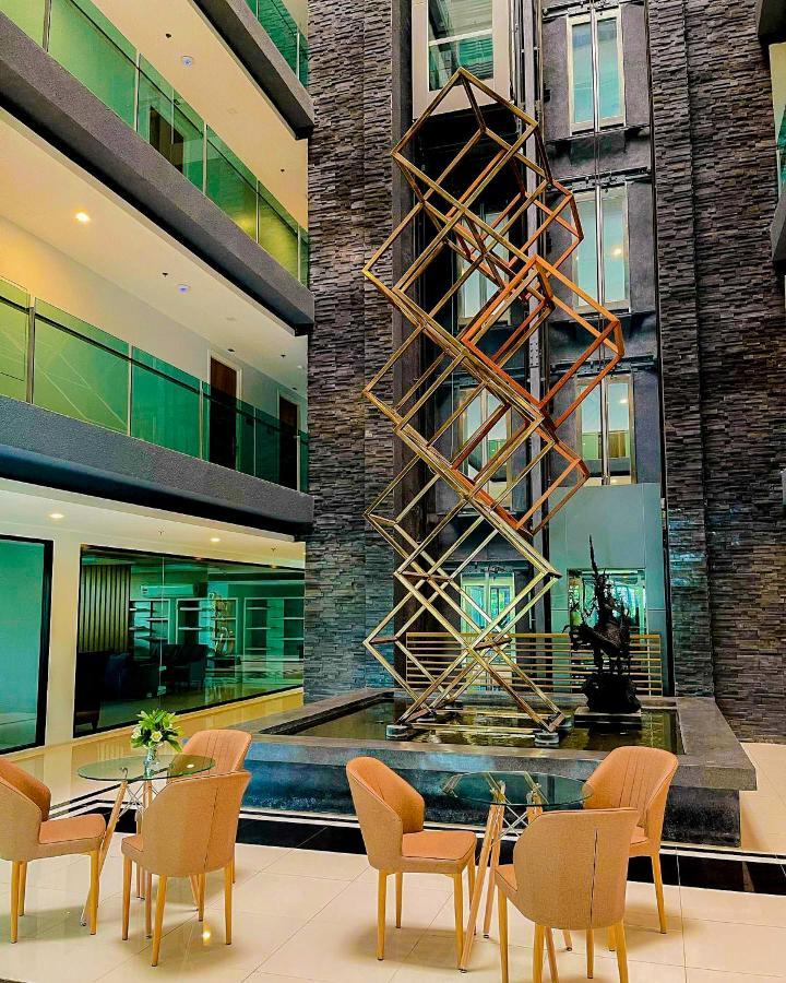 צ'יאנג מאי The Star Hill Condo Luxury Suites מראה חיצוני תמונה